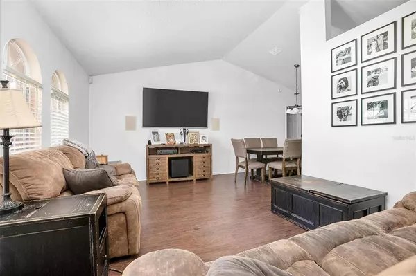 648 ALEXANDER AVE, Deltona, FL 32725