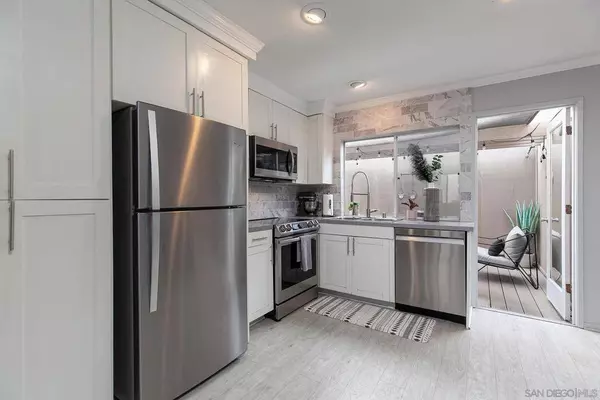 8462 Via Sonoma #41, La Jolla, CA 92037