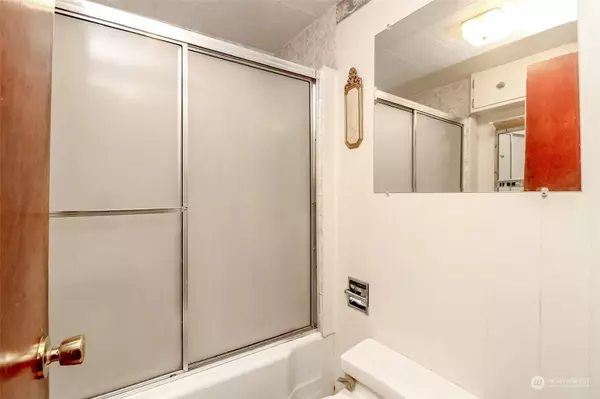 2992 Harris RD SE, Port Orchard, WA 98366