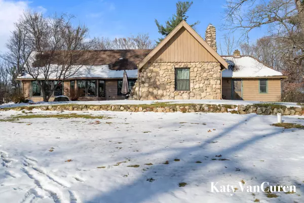 13261 Pine Island NE Drive, Sparta, MI 49345