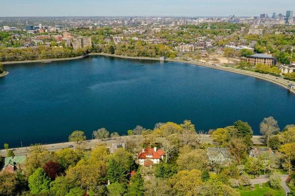 50 Beacon Street, Newton, MA 02467