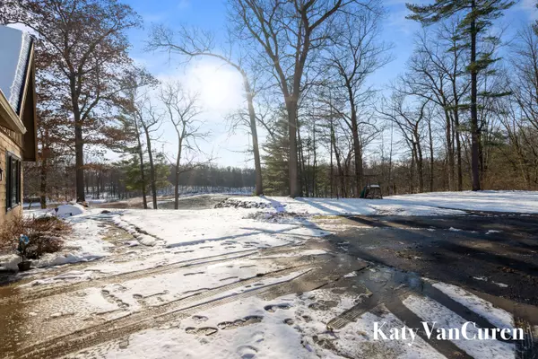 13261 Pine Island NE Drive, Sparta, MI 49345