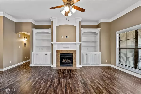 402 Blackwood, Haughton, LA 71037