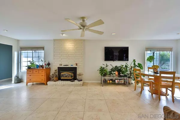 13475 Calle Colina, Poway, CA 92064