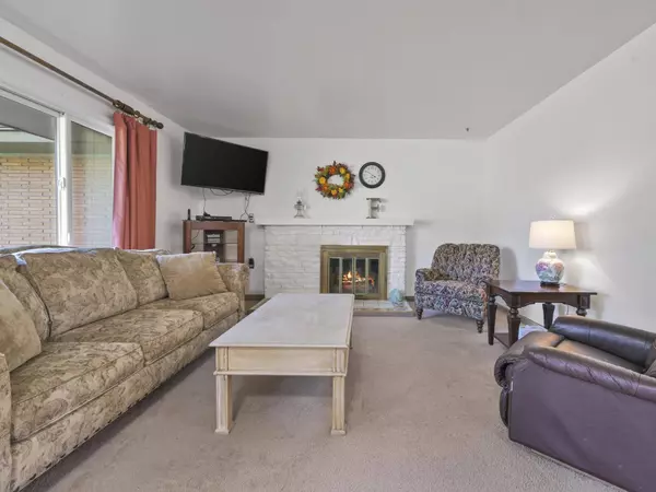 6925 N Argonaut Rd, Spokane, WA 99208