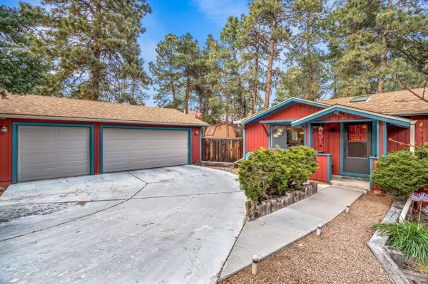 1118 San Ildefonso RD, Los Alamos, NM 87544