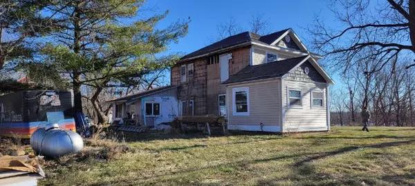 304 Craig Rd, Albion, WI 53534