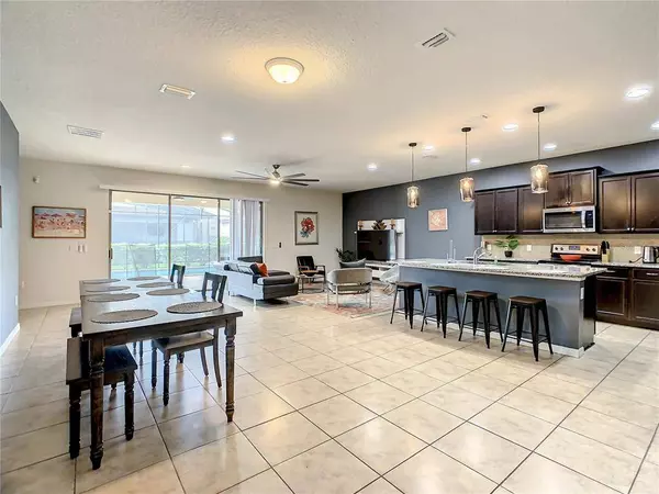 8840 CORCOVADO DR, Kissimmee, FL 34747