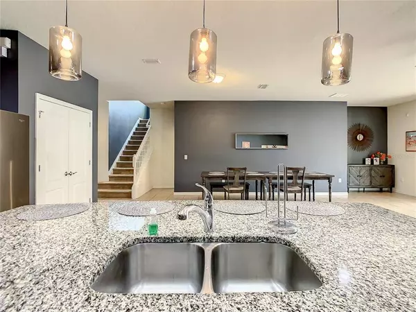 8840 CORCOVADO DR, Kissimmee, FL 34747