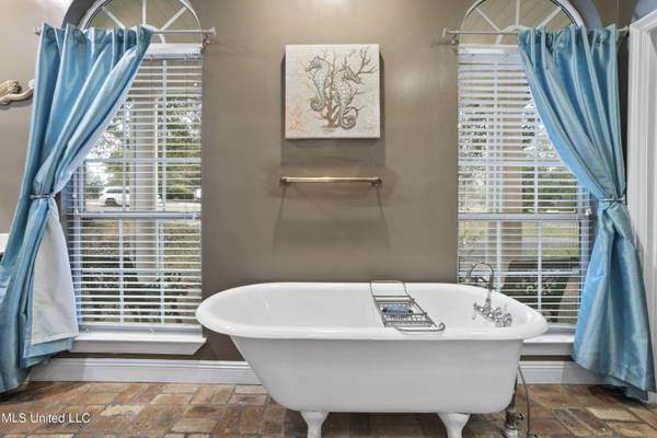 17100 River Place Place, Vancleave, MS 39565