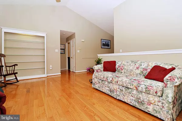 232 SHADY ACRES LN, Kearneysville, WV 25430