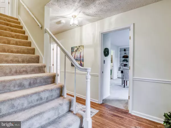 113 OAKWOOD CT, Winchester, VA 22601