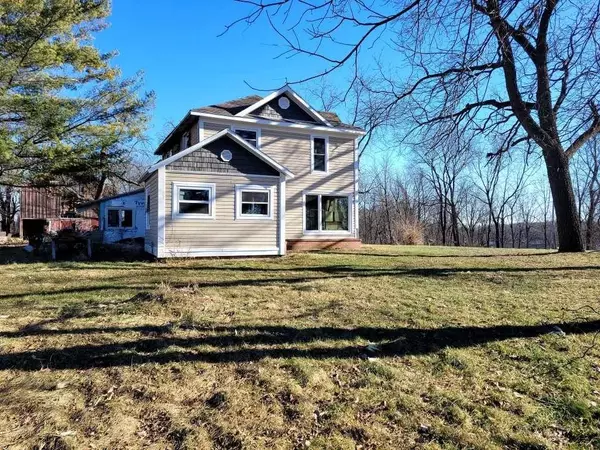 304 Craig Rd, Albion, WI 53534