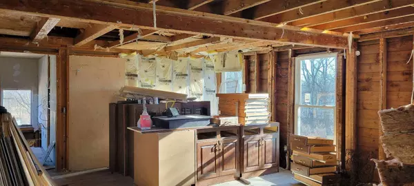 304 Craig Rd, Albion, WI 53534