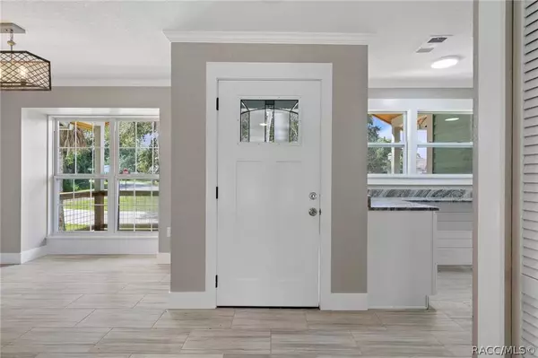 11439 W Waterway DR, Homosassa, FL 34448