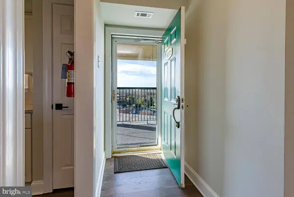 6272 MAIN ST, Voorhees, NJ 08043