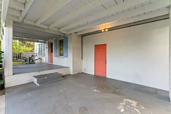 110 Wilson RD, Cloud Lake, FL 33406