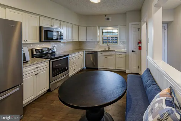 6272 MAIN ST, Voorhees, NJ 08043