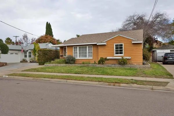 6863 50Th St, San Diego, CA 92120