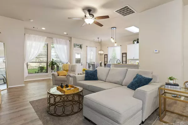 25030 Catalan Cliff, San Antonio, TX 78261