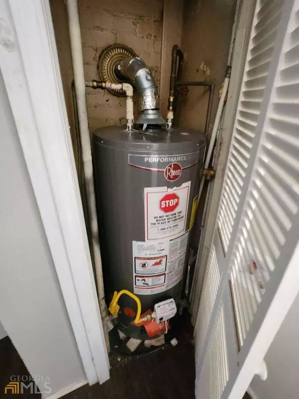 407 Roosevelt CIR NE, Marietta, GA 30060