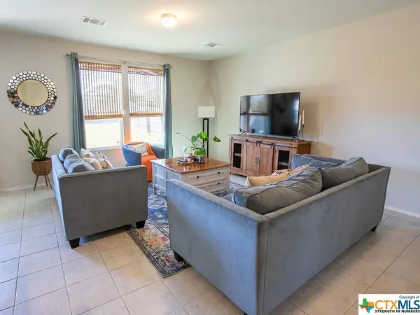 390 Martha DR, Buda, TX 78610