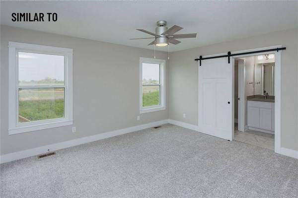 502 E Vista Lake Avenue, Polk City, IA 50226