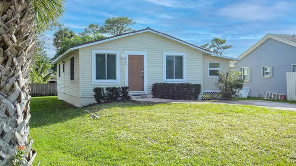 2930 SE Amherst ST, Stuart, FL 34997