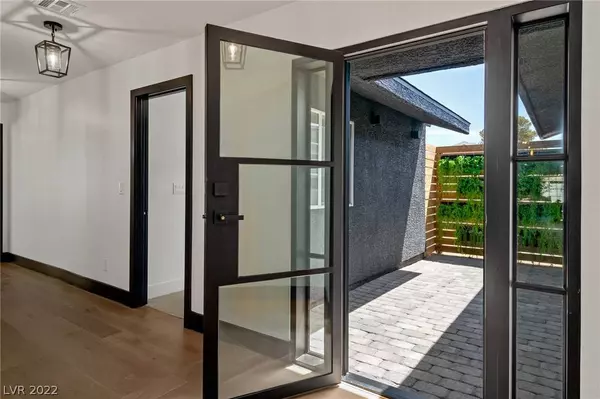 9155 Tamarus Street, Las Vegas, NV 89123