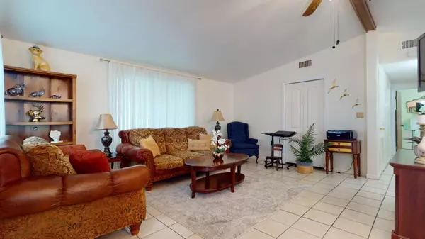 2930 SE Amherst ST, Stuart, FL 34997