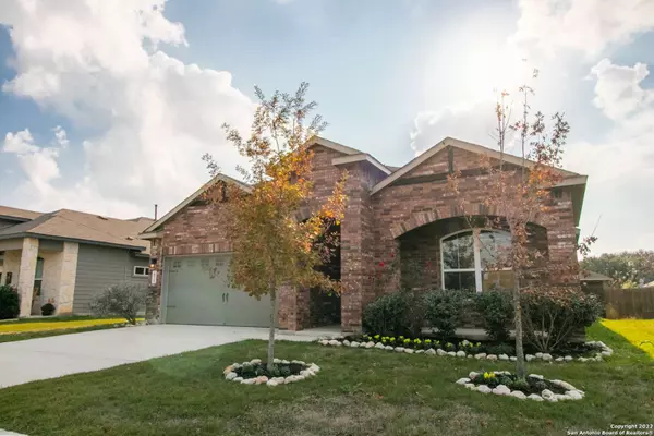 431 ESCARPMENT OAK, New Braunfels, TX 78130-4192