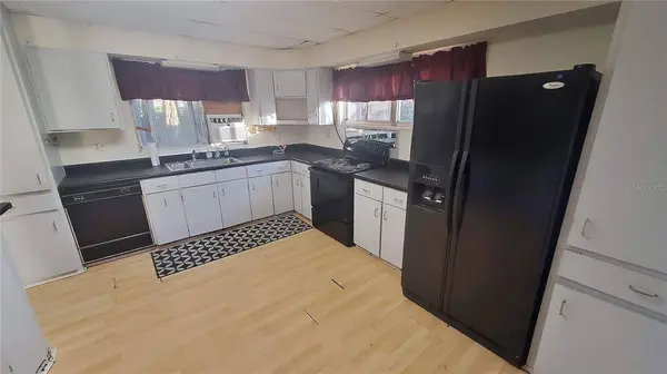 165 S ORLANDO AVE, Cocoa Beach, FL 32931