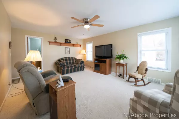 3266 30th SW Street, Grandville, MI 49418