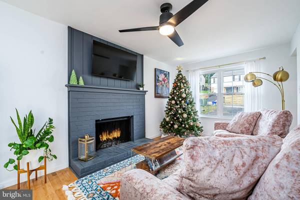 327 FRANCIS DR, Havertown, PA 19083