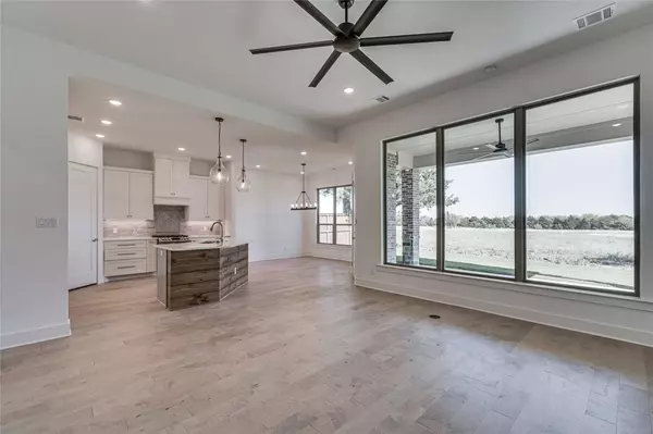 2418 Somercrest Place, Midlothian, TX 76065