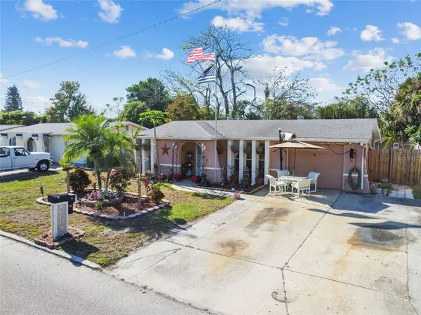 11021 MCKINLEY DR, Port Richey, FL 34668