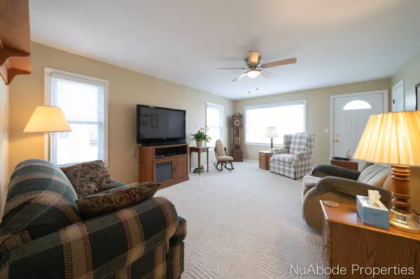 3266 30th SW Street, Grandville, MI 49418