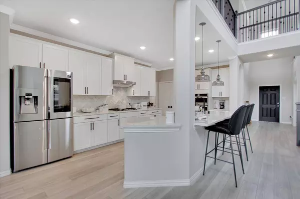 11820 Wulstone Road, Fort Worth, TX 76052