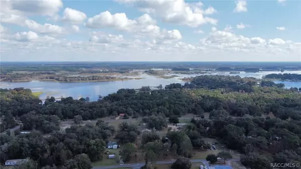 3072 E Timberwood CT, Hernando, FL 34442