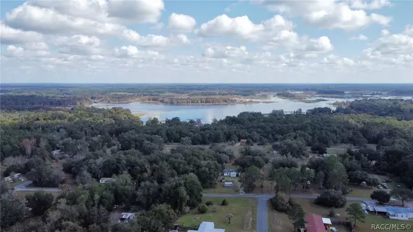 3072 E Timberwood CT, Hernando, FL 34442