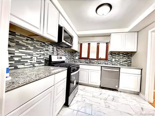 15529 OCONNOR Avenue, Allen Park, MI 48101