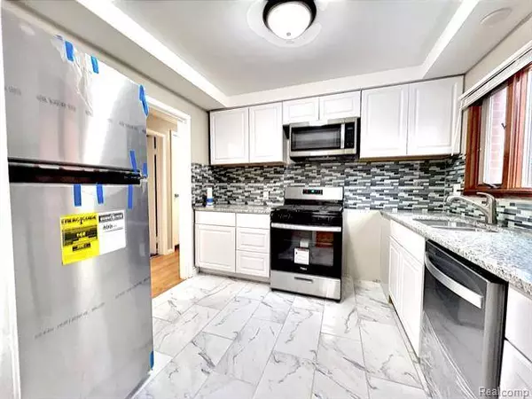 15529 OCONNOR Avenue, Allen Park, MI 48101