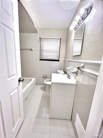 15529 OCONNOR Avenue, Allen Park, MI 48101