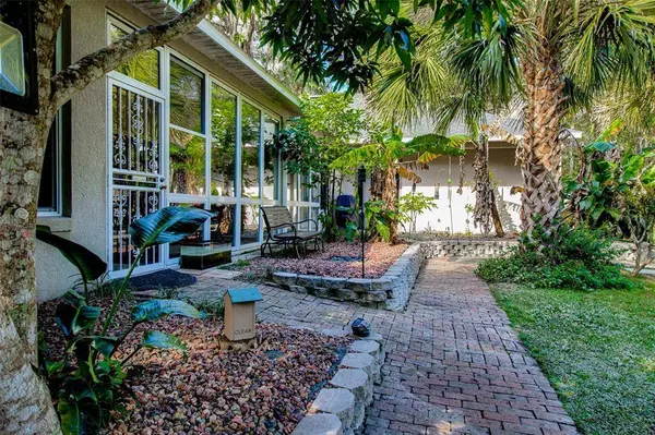 2195 ENTERPRISE OSTEEN RD, Deltona, FL 32738