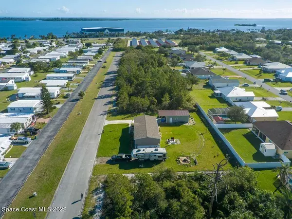 3833 16th Street, Micco, FL 32976