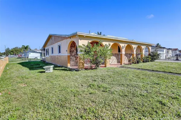 3541 NW 208th St, Miami Gardens, FL 33056