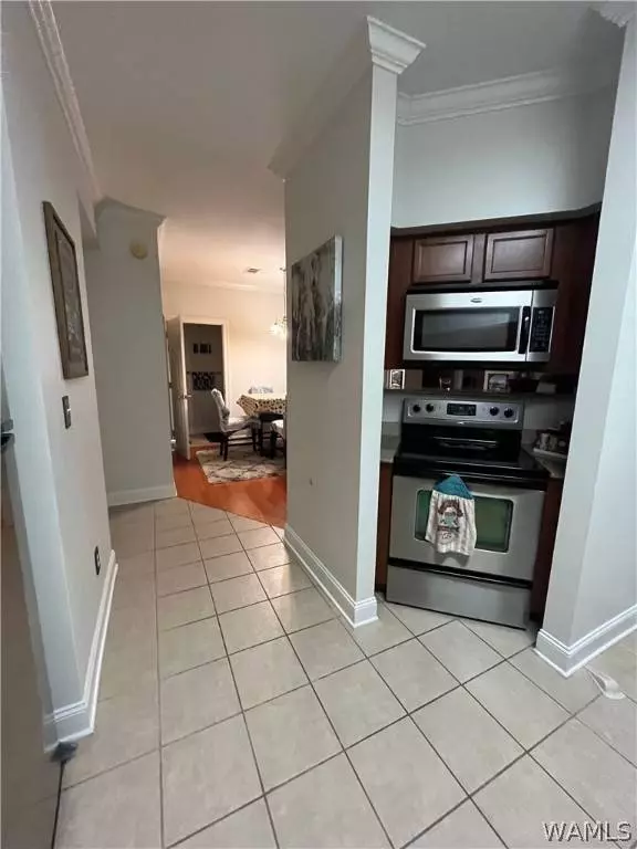 917 VETERANS MEMORIAL Pkwy #917, Tuscaloosa, AL 35404