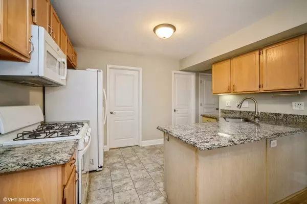 437 Spaulding RD #437, Bartlett, IL 60103