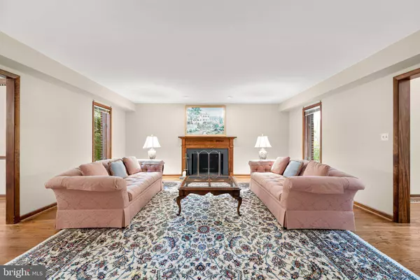 12156 MOUNT ALBERT CT, Ellicott City, MD 21042