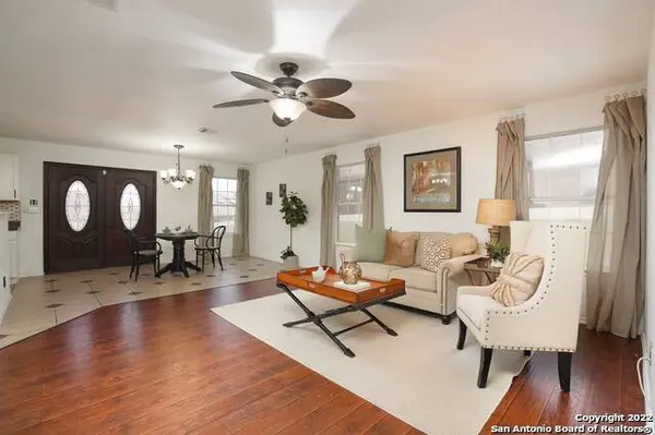 1534 Agency Pt, San Antonio, TX 78245